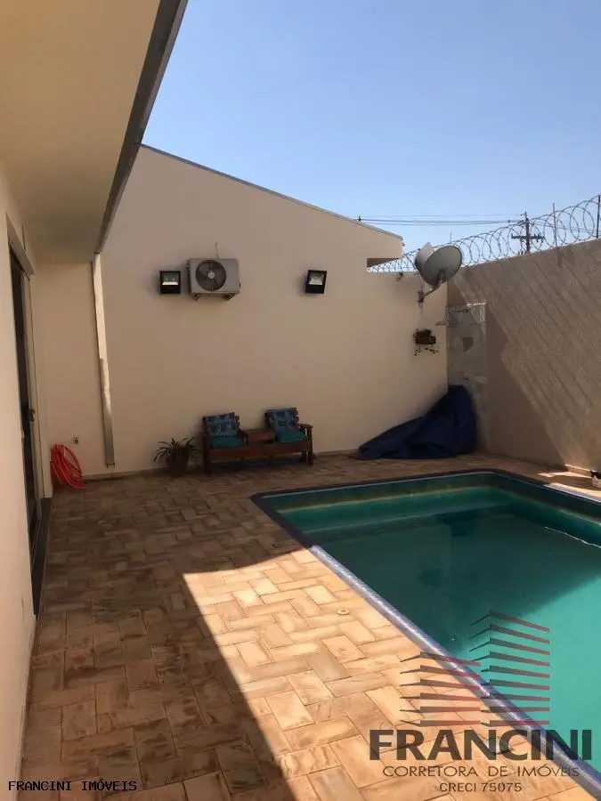 Casa para Venda em Bauru, Terra Branca, 3 dormitórios, 1 suíte, 2 banheiros, 2 vagas