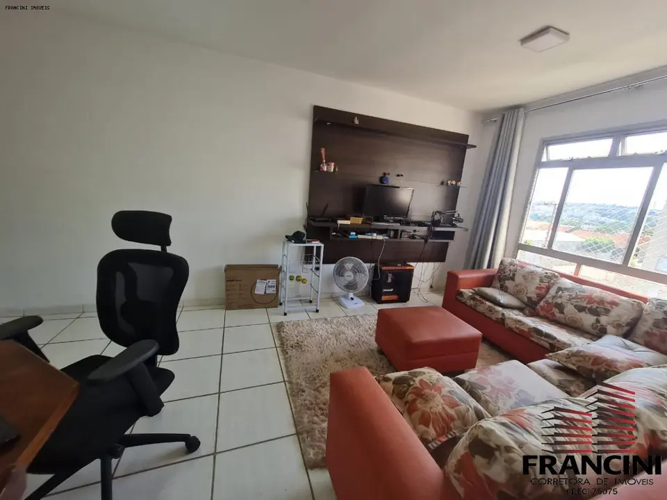 Apartamento para Venda em Bauru, JARDIM CRUZEIRO DO SUL, 3 dormitórios, 1 banheiro, 1 vaga