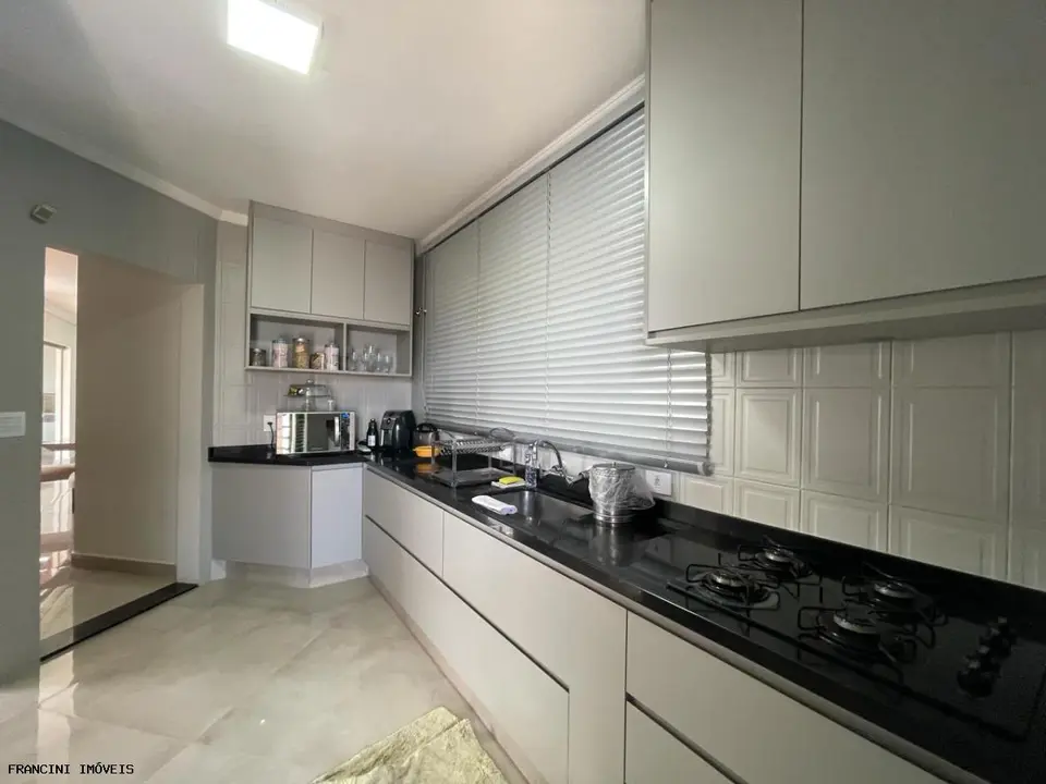 Casa para Venda em Bauru, Jardim Estoril II, 4 dormitórios, 2 suítes, 6 banheiros, 3 vagas
