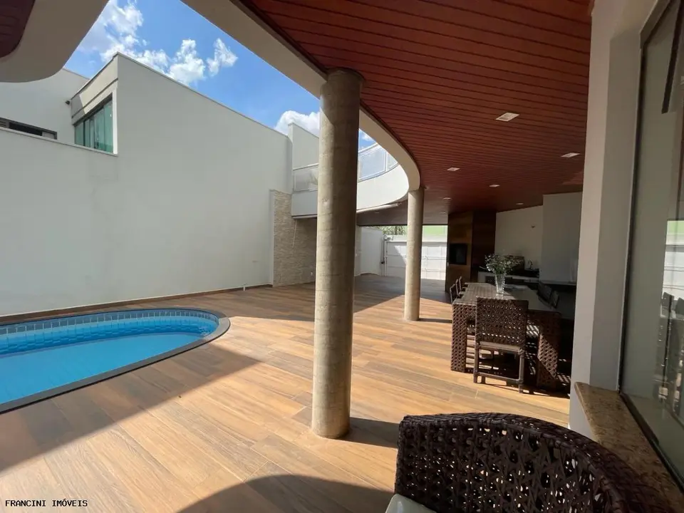Casa para Venda em Bauru, Jardim Estoril II, 4 dormitórios, 2 suítes, 6 banheiros, 3 vagas