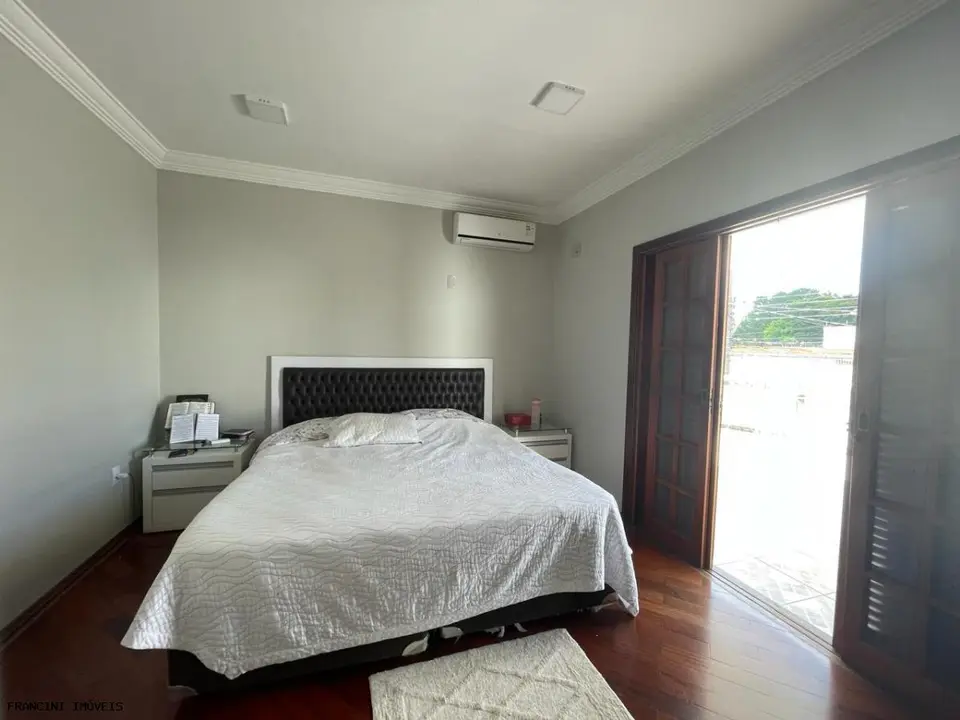 Casa para Venda em Bauru, Jardim Estoril II, 4 dormitórios, 2 suítes, 6 banheiros, 3 vagas