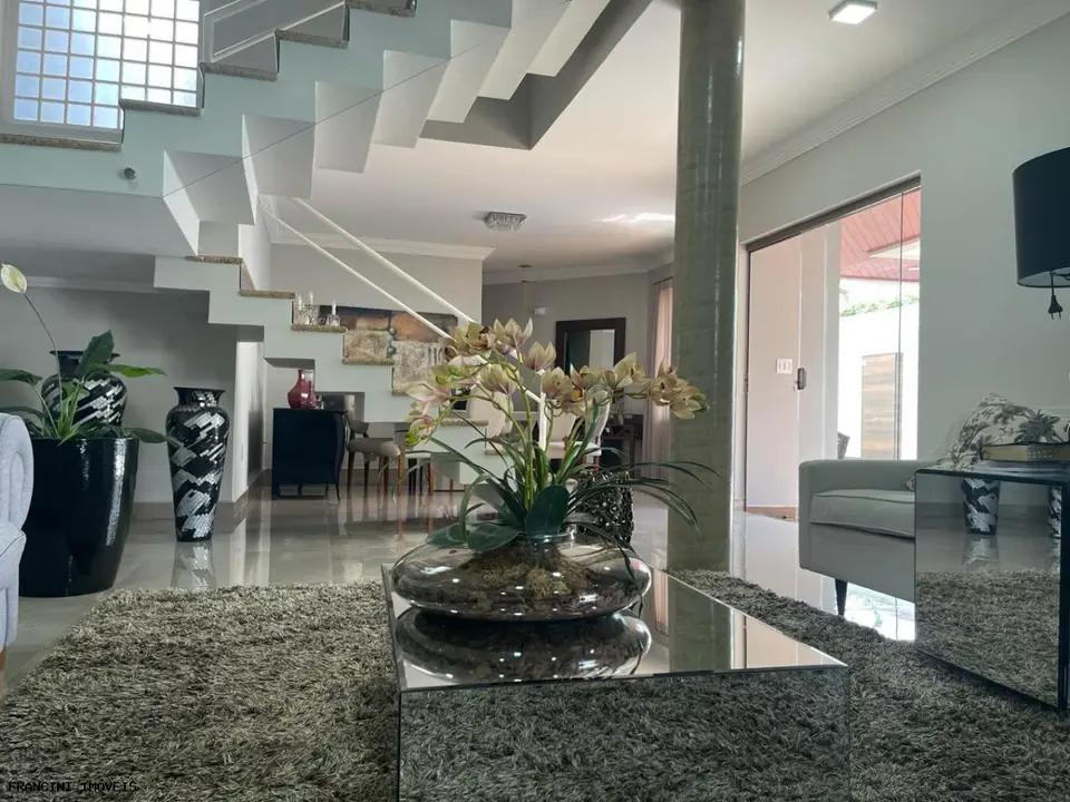 Casa para Venda em Bauru, Jardim Estoril II, 4 dormitórios, 2 suítes, 6 banheiros, 3 vagas