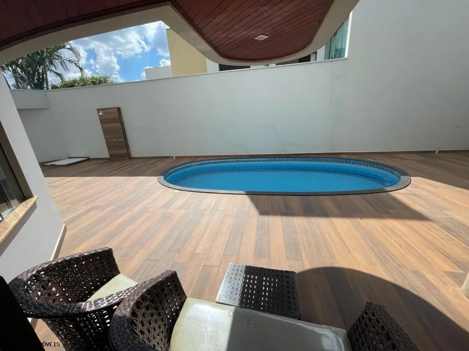 Casa para Venda em Bauru, Jardim Estoril II, 4 dormitórios, 2 suítes, 6 banheiros, 3 vagas