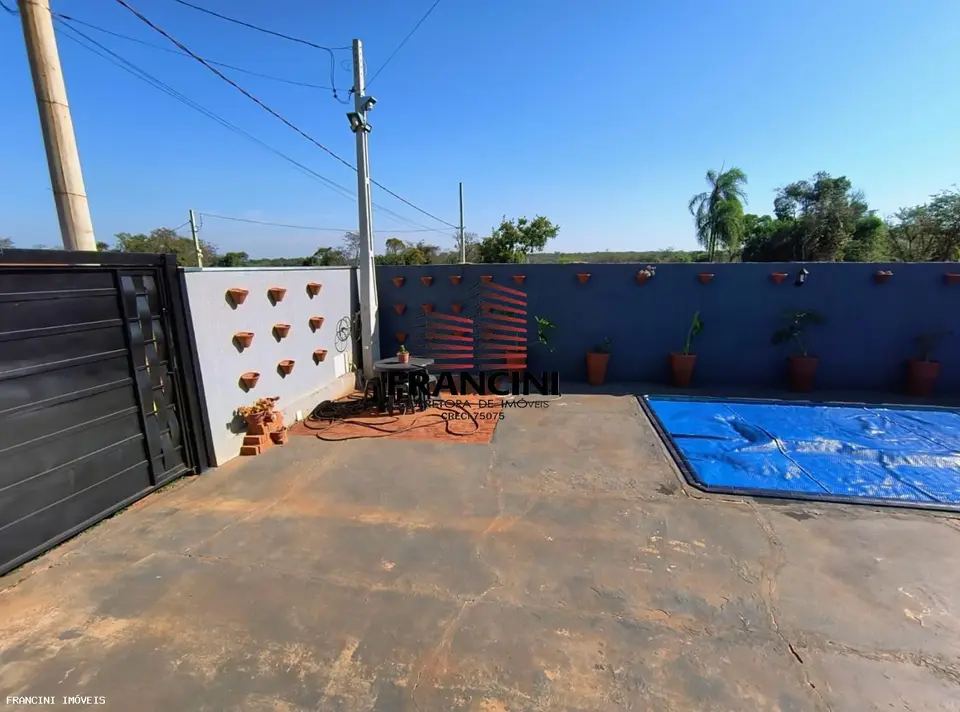 Chácara para Venda em Bauru, VALE DO IGAPÓ, 2 dormitórios, 1 banheiro, 2 vagas
