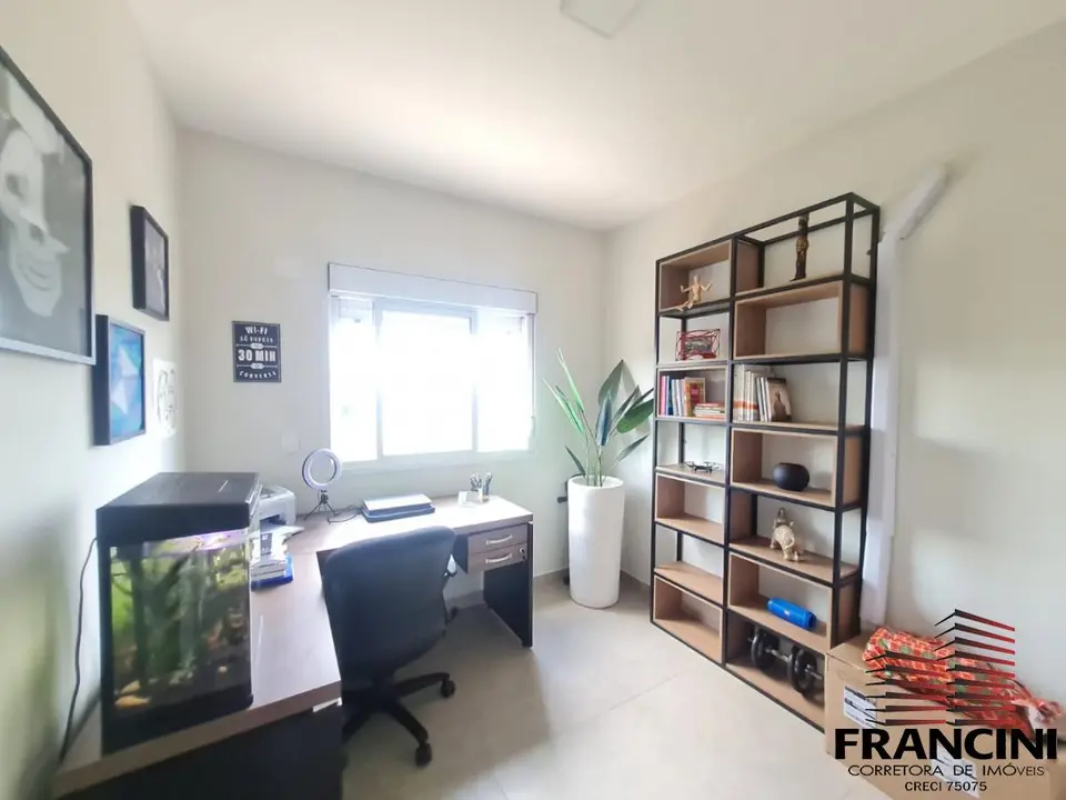 Apartamento para Venda em Bauru, Jardim Contorno, 2 dormitórios, 1 suíte, 2 banheiros, 2 vagas