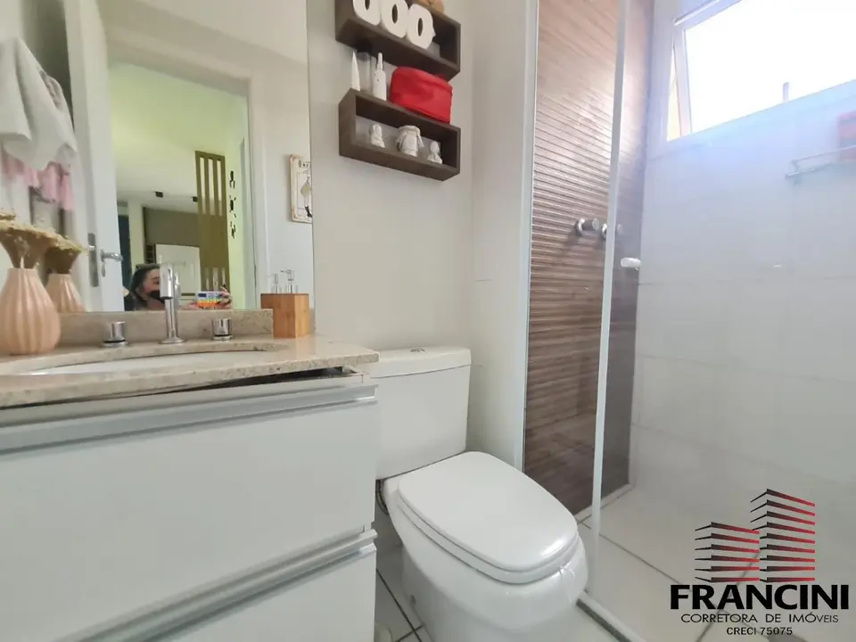 Apartamento para Venda em Bauru, Jardim Contorno, 2 dormitórios, 1 suíte, 2 banheiros, 2 vagas