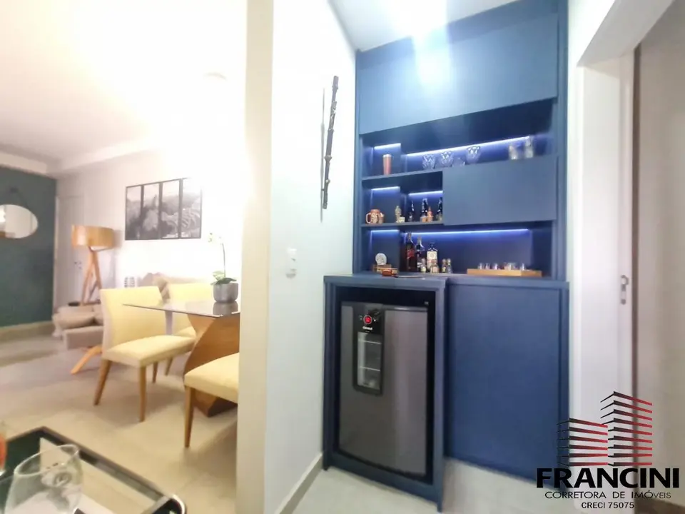 Apartamento para Venda em Bauru, Jardim Contorno, 2 dormitórios, 1 suíte, 2 banheiros, 2 vagas